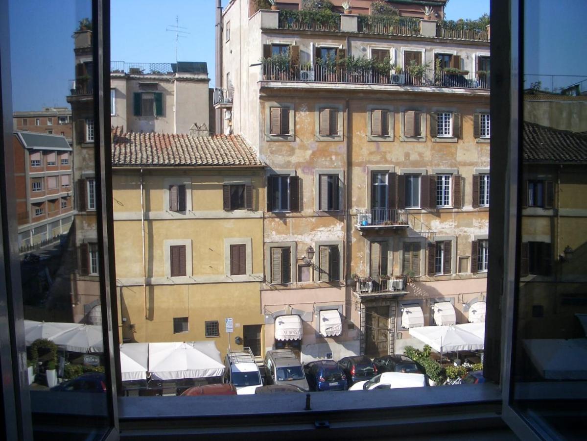 Trastevere Rome'S Heart Charming Appartment 8 — Photos 2